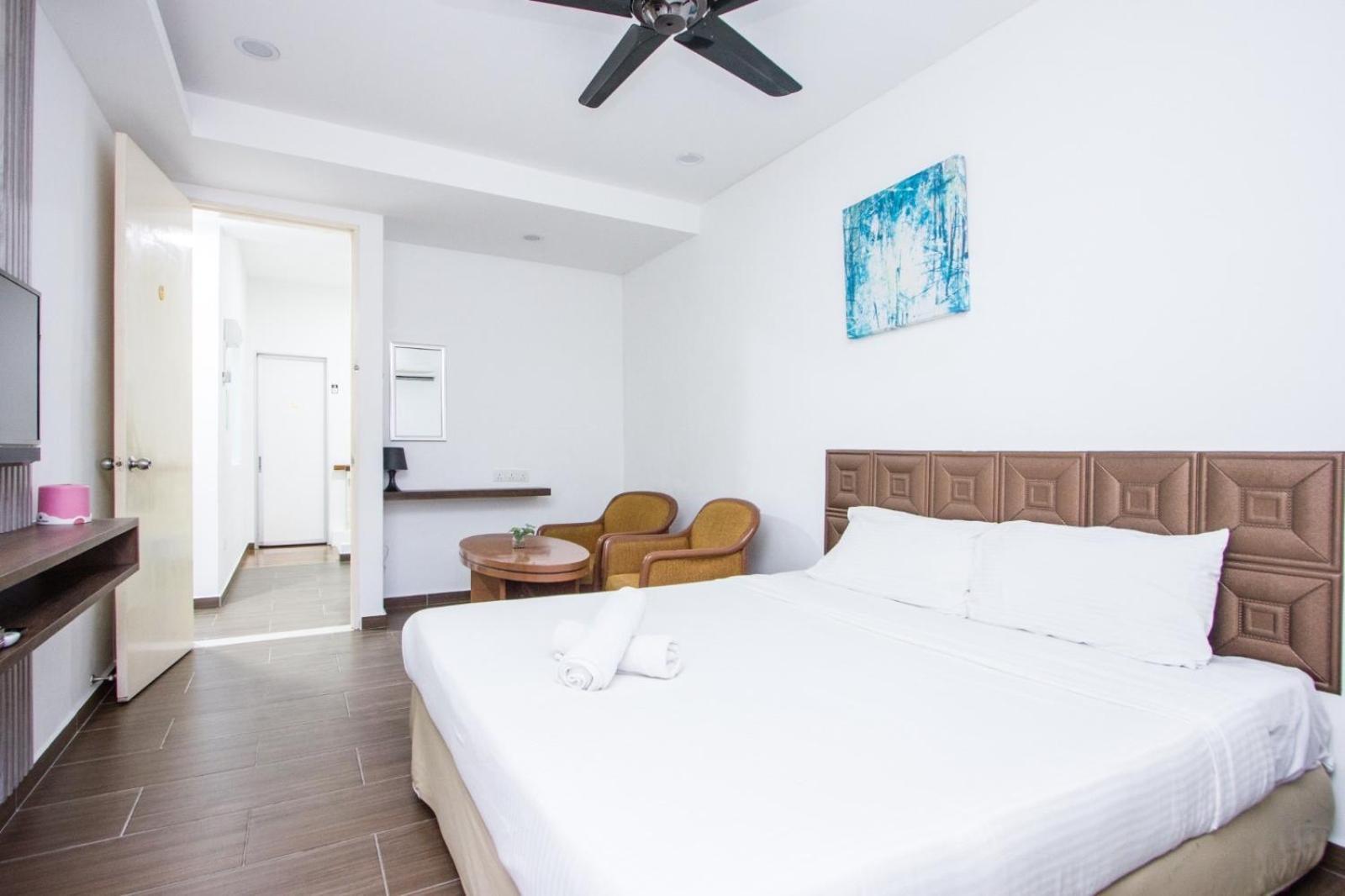 Nautilus Bay Home Inn George Town Dış mekan fotoğraf