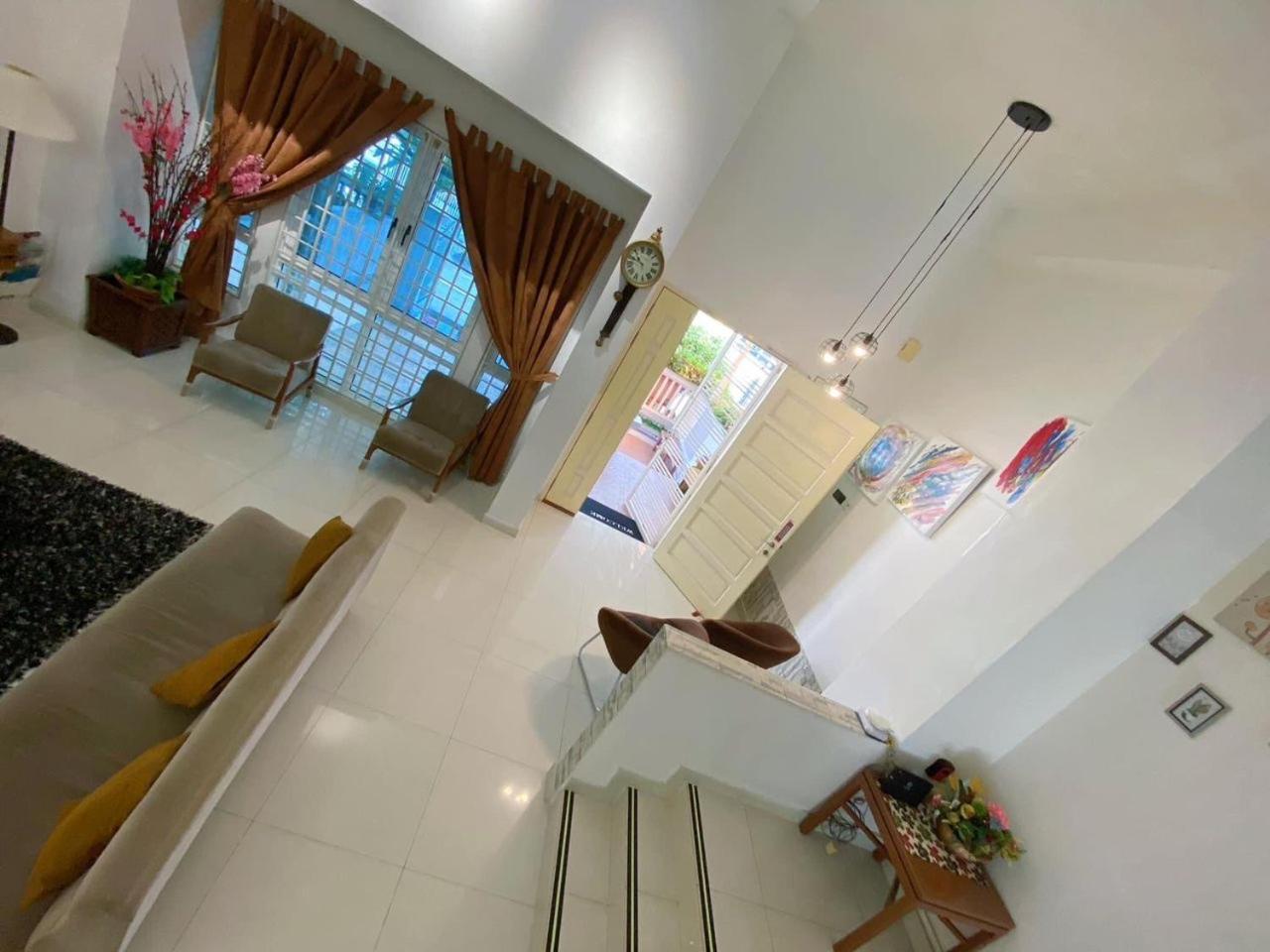 Nautilus Bay Home Inn George Town Dış mekan fotoğraf